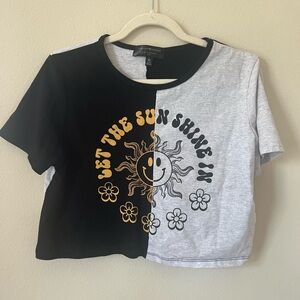 Split color crop top